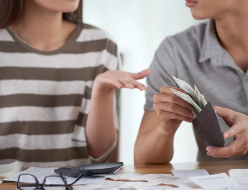 Comparing Chapter 13 Bankruptcy and Debt Consolidation in Arizona